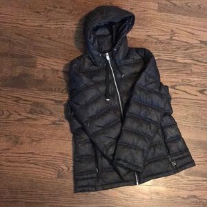 Women’s Large Packable Black Down Coat